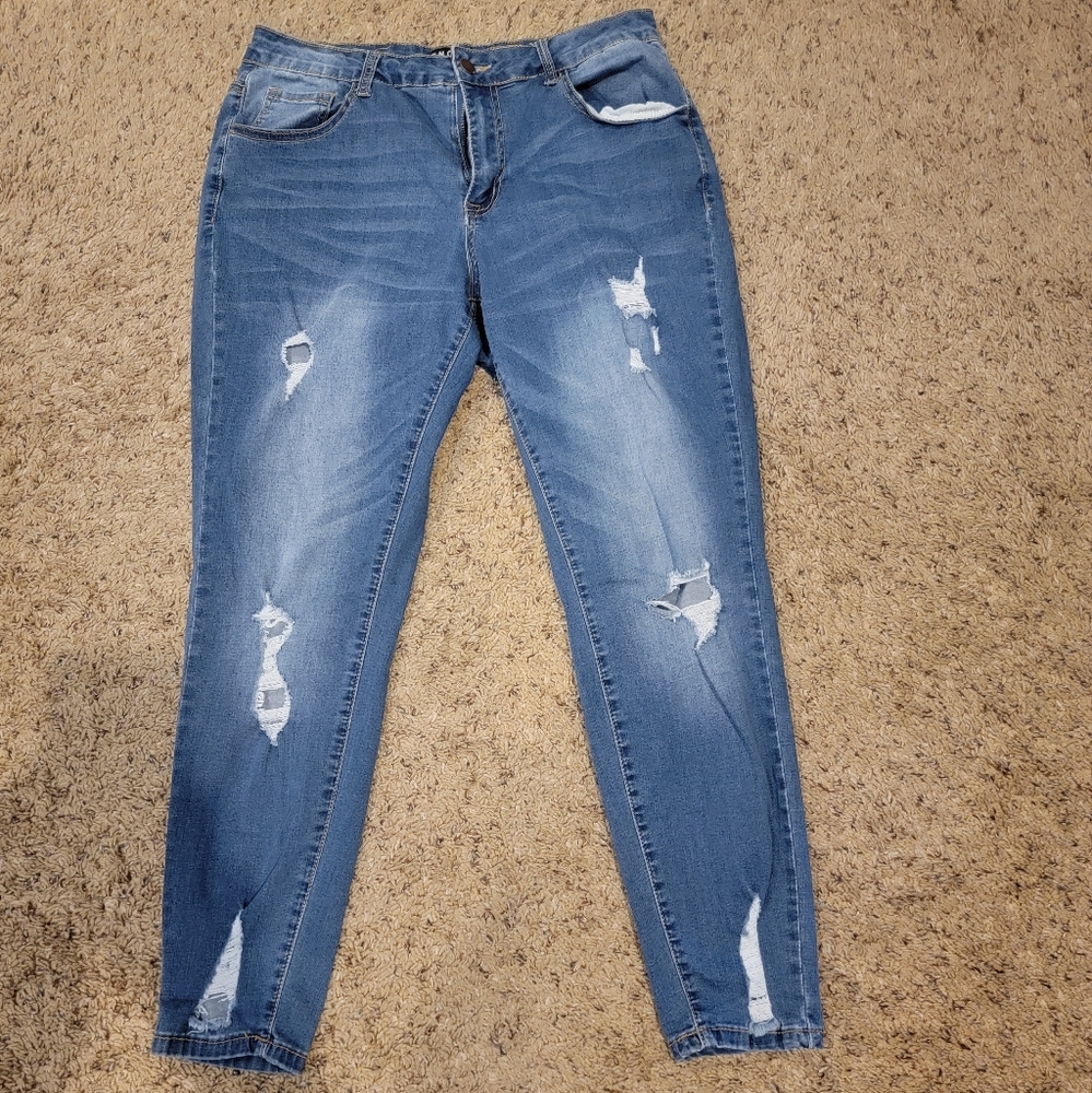 Encore destructed skinny jean